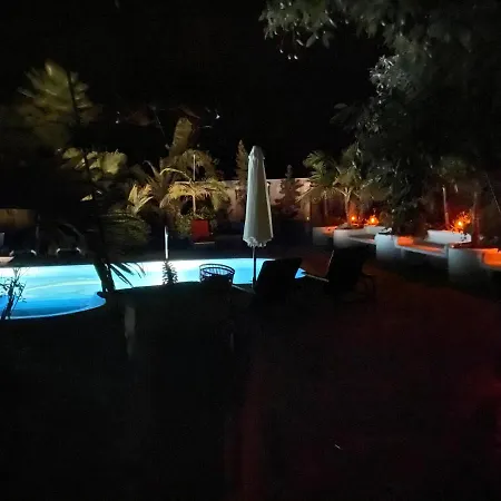 1 Holiday home